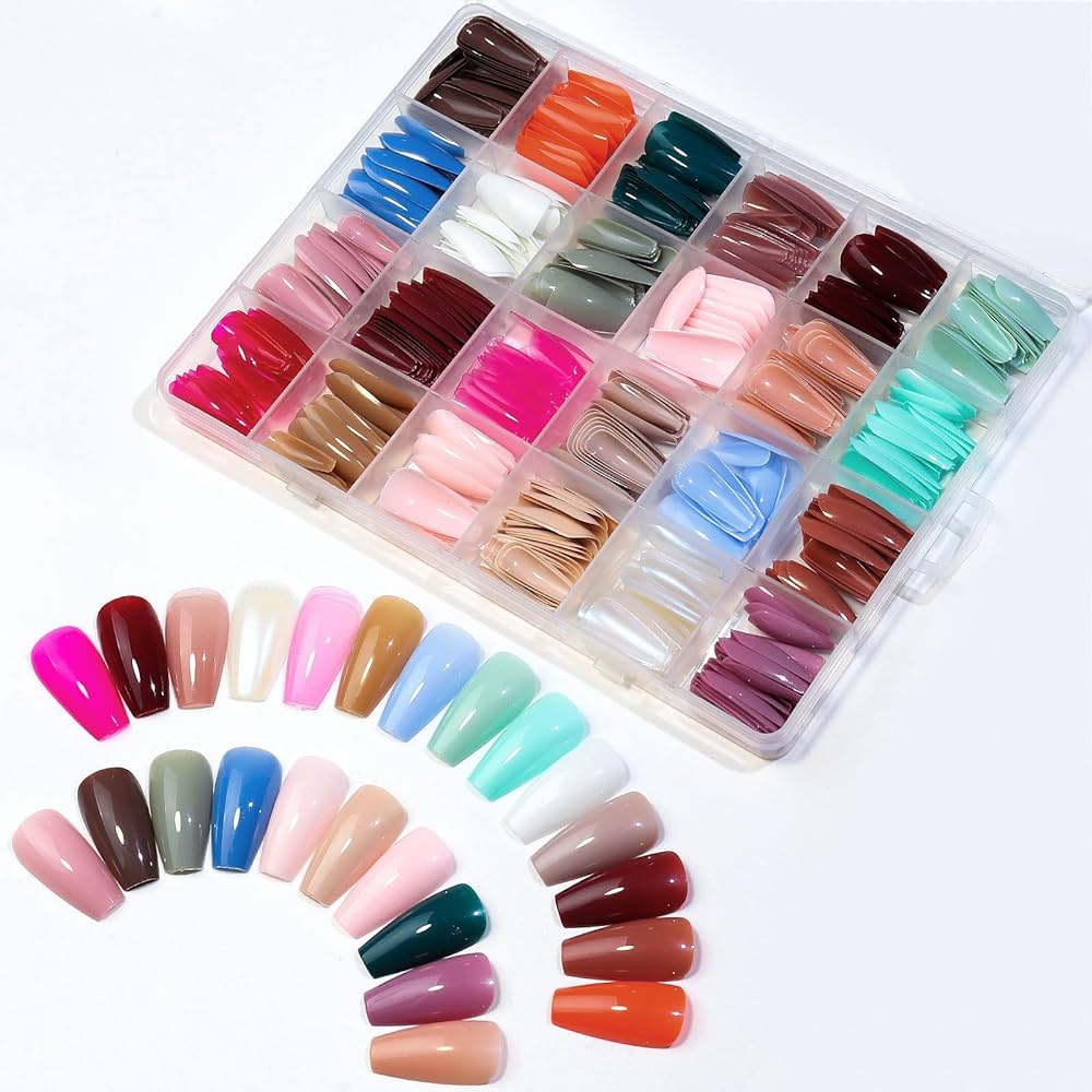576 pcs nails with box reusable nails, 24 different colours with one glue and jelly sticker glue free, beautiful fake french nails